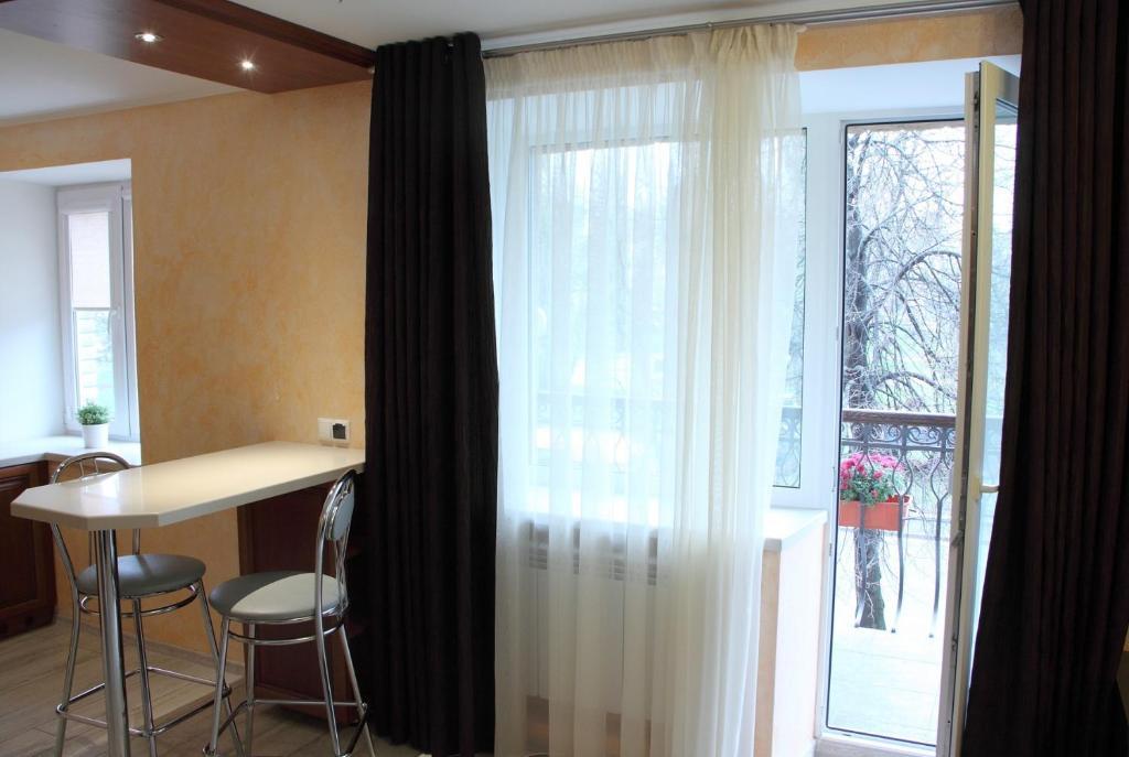 Apartment On Prospekt Mira Chernihiv Exterior photo